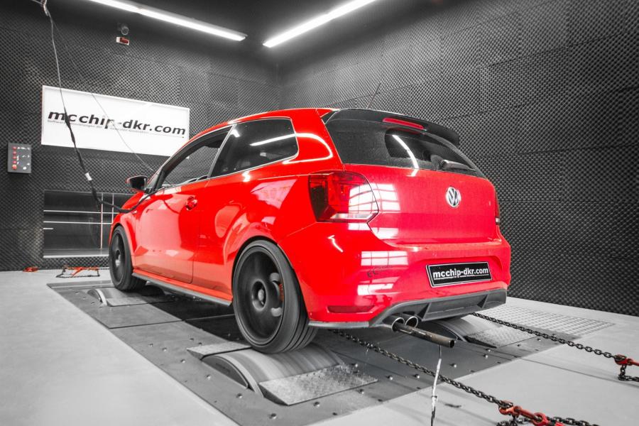  Volkswagen Polo GTI 1.8 TSI by Mcchip-DKR 2016 года  (фото 3 из 5)